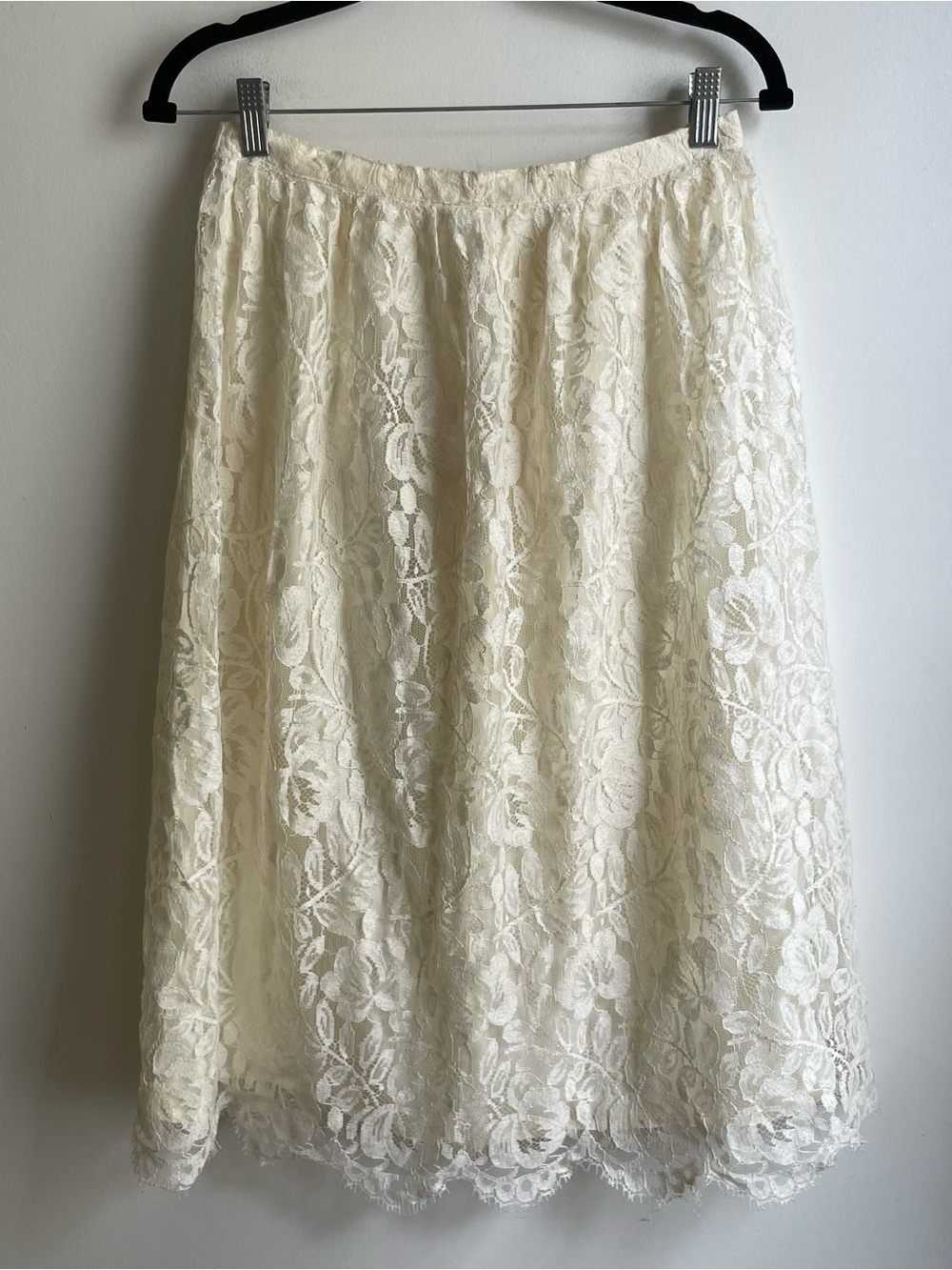 Vintage 70s Malbe Cream Lace Skirt A-Line Knee-Length ILGWU Coquette 27" Small